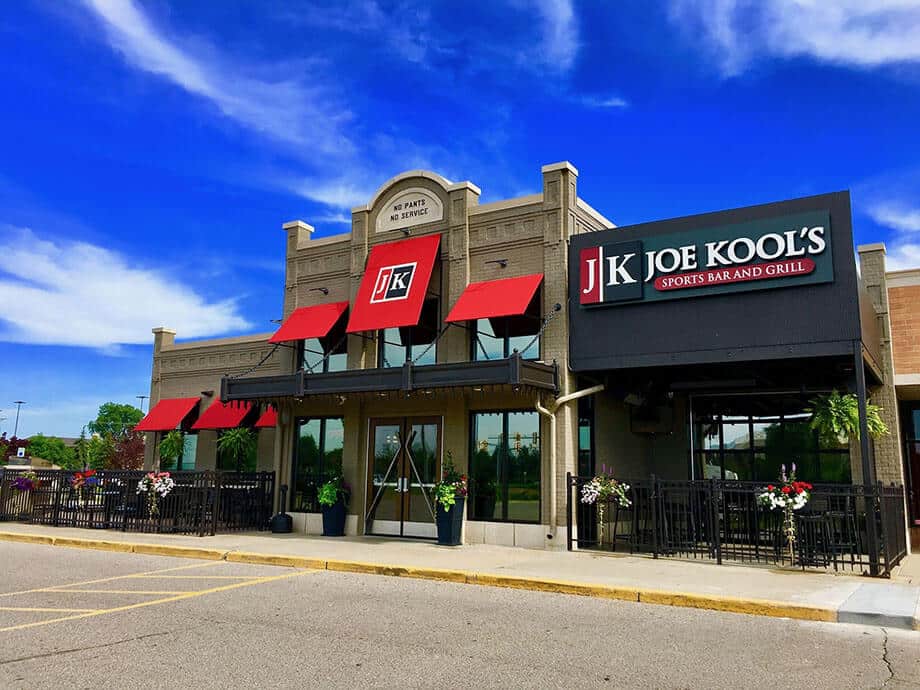 Commercial awning contractors - restaurant awnings - Joe Kool’s - Marygrove Awnings