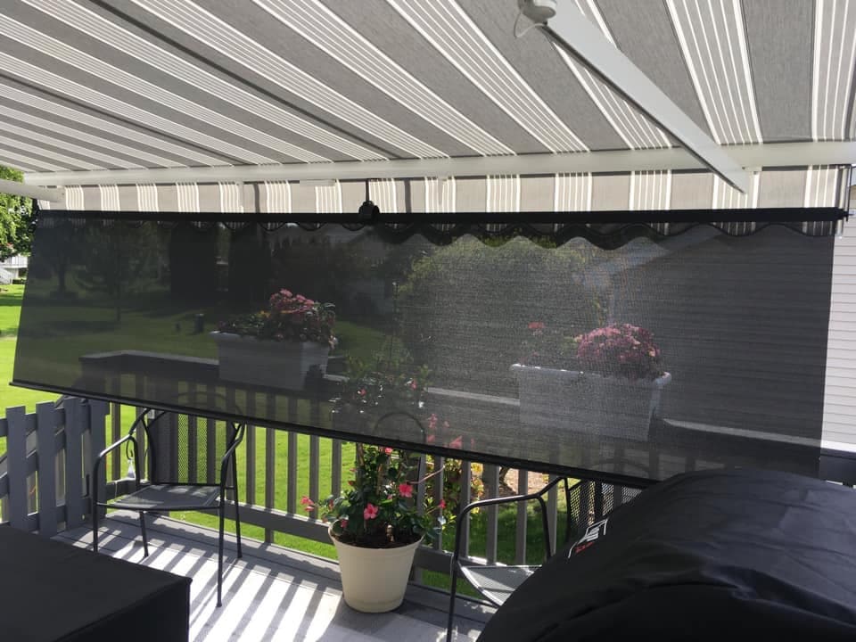 Awning with Front Screen